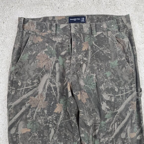 Abercrombie and Fitch Camo Baggy Carpenter Pants Torn/Used Style Size 36x32 USA - Picture 4 of 8